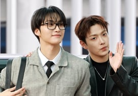 Факел ATEEZ - Хонджун 'Хорошо, удачи'' [★Фото]