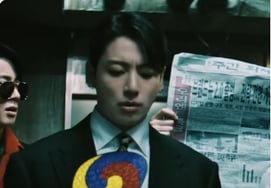 ARMY bắt đầu chăm chỉ học tập tại trường quay MV 'Danso' của BTS [K-EYES]