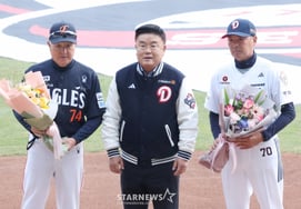 [フォト] キム・テヨン部長『花より月監督 花より小さな王子』