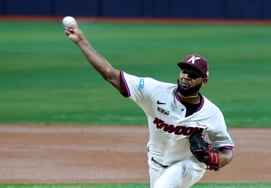 [相片儿] 阿尔坎塔拉首发出场与LG队的比赛