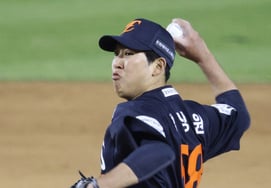 [相片儿] 朴相元:"必须守护埃尔南德斯。"'