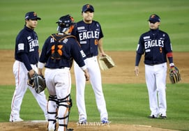 [Chụp ảnh] Jung Woo Joo thay đổi 8 lần