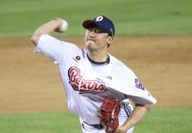 [Chụp ảnh] Lee Yong Chan lấy lại bóng'