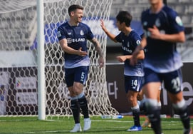 帰ってきたオスマル、負傷からの復帰ゴール！ ソウル・イーランド、‘キム・ドギュン・ダービー’で3-0の完勝！ 水原FCに初めての敗北を喫した 「上位層への躍進」 [モクドン現場レビュー]