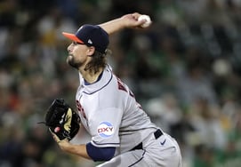 «Иисус Тэджон» Вайс действительно сошел с ума! Вы видите Хьюстон Пил Сын Чжо → Это реальная история с длинным лифтом ERA 1.50?