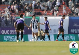 "揭幕战全胜"的金基东号在首尔、李政孝号水原双双战平