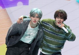 'Sân khấu tươi trẻ' của Kickflip [★Ảnh]