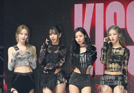 Kiss of Life《充满魅力的手Heart》 [★照片]