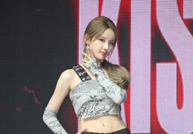 キス・オブ・ライフ ベル『完璧なビジュアル』 [★写真]