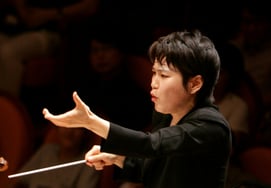 张汉娜引领艺术殿堂音乐人出身的第一位女社长