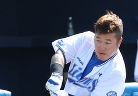 Choi Hyung Woo Gwangju Return → Lee Bum Ho thú nhận thành thật trong trận đấu đầu tiên, các bạn sẽ bỏ qua chứ? Là một ngày làm rung động trái tim fan đó"