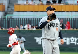 [Фото] Чхве Чжон допустил дуранов, Рю Хён Джин