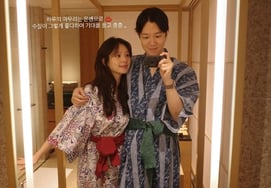 'Yoon Soo-young ♥' Kim Ji-young criticized her for revealing her bathing together.."With a warm heart". Confession of feelings