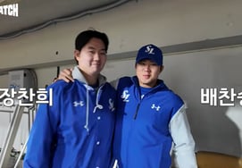 "20 лет" Бэ Чан Сын сонбэним такой милый! "Младший брат Чан Чан Хи поднимается на гору с мыслью не дать оценку →(Кан) Минхо сонбэним"