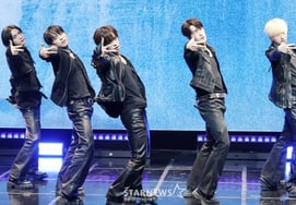 キビットアップ、成功的なデビュー舞台 [★写真]