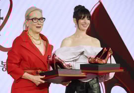 «Нэхан» Мерил Стрип, Энн Хэтэуэй, Ю Дже Сок и Дже Дже Дже..Появился в «Специальном выпуске цивилизации»