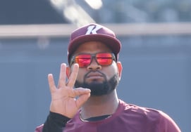 [Photo] Alcantara, "Feel So Good"