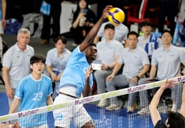 [フォト] 「ブロッキングはどこ？」『マッソ』