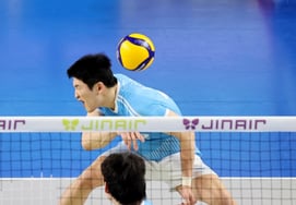 [Chụp ảnh] 'Tránh ra là được điểm'' ghế ngồi cố định