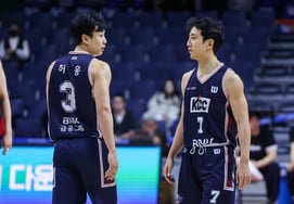 "不愧是许兄弟"许雄和许勋并列3分球·助攻第一位... 得分·篮板王是沃尼·马雷 [KBL常规赛结算]