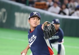 Go Woo Seok quay trở lại LG sau 3 năm vắng bóng