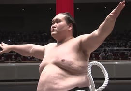 "Whenever I drink, my 女..." Before the 176kg legend 'Shock' assault incident, public opinion was overturned, saying, "It deserved to be right."