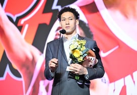 Eddy Daniel (SNSD) tuyên bố sẽ nhận được giải thưởng tại lễ trao giải Star Award" [Hiện trường lễ trao giải KBL]