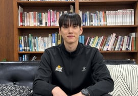 Lim Sung Jin (KBS) tự trách mình về thành quả bóng chuyền mùa xuân sau khi tham gia nghĩa vụ quân sự vì đau đầu gối [cuộc phỏng vấn]