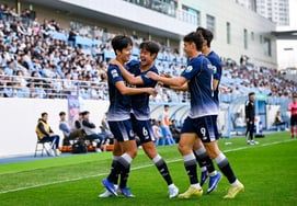 Đội bóng mới Paju của Daegu và Suwon FC giành chiến thắng thứ ba liên tiếp tại Seoul E-Land