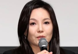 "夺取经营权"的BPM车佳媛，手机也被没收了。"自信证明无罪" [公式]