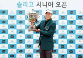 'Rich Golfer' Lee Nam-yong, 'Two wins in Tongsan' at the opening match of the 2026 KPGA Champions Tour
