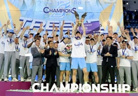 [Фото] Чон Джи Сок, самый ценный игрок MVP "Захватил трофей