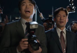 Kim Dae Ho bất ngờ xuất hiện trong phim mới 'The Great Army'IU khoe nhan sắc 'đẹp thì cũng đẹp' [Đại phu nhân của thế kỷ 21]