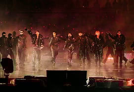 BTS, сегодня мы избежали дождя. «Мне нравится погода, поэтому атмосфера лучше» [Звёздный путь]