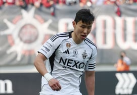 [Chụp ảnh] Kim Tae Hwan 'Cú đâm tuyệt vời'