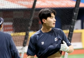 [フォト] 『トレーニングしたら腹筋が怒った！』！'