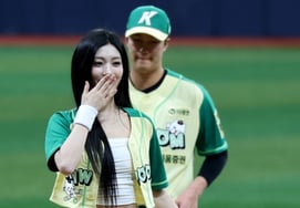 [相片儿] "开球很完美！' 夏令营