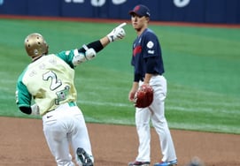 [Фото] «Лидер первого раунда Хоумран» Ли Джу Хён