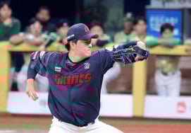 [Photo] Kim Won-joong, who was responsible for no runs in the bottom of the seventh