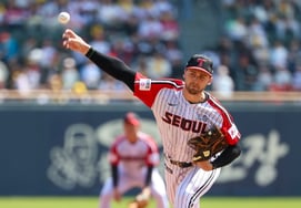 "I've never been satisfied before."" 6 scoreless innings of Tolhurst's perfectionism, LG becomes stronger