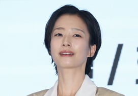 "Scarecrow" Kwak Sun-young's "Mid story" exploded. "The set without a shadow.." [scarecrow]