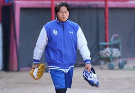 Сын Хён Самсунг, "Непобедимый бросок" Пак Джин Ман, первая игра в Futures после первого удара → 7 иннингов, сигнал о восстановлении безвыходного мяча.