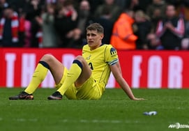 "Тоттенхэм" на этот раз действительно вылетел." Легенда "Уверен в шоке", после ухода Сон Хын Мина так "вар" разваливается... «Упущенная мечта."