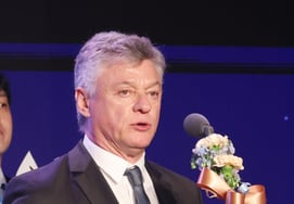 [Chụp ảnh] Đạo diễn Hennandall 'Cuối cùng cũng tham gia Champ'