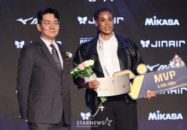 [相片儿] 吉赛尔·席尔瓦，压倒性胜利的MVP