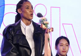 [Фото] Сильва 'Умри!'