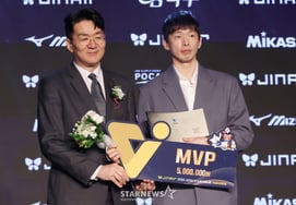 [Фото] Один игрок — MVP.'