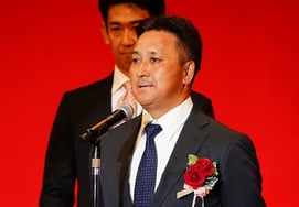 「サムスン出身の育成専門家」オチアイが緊急帰還→3勝11敗「大危機」 日本のジュニチ、最下位脱出のため1軍にコールアップ