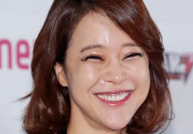 "1日1coupang"白智英，炫耀自己精打细算的管家……"禁止携带Freshback" 到现在还不知道吗？ [Star Issue]