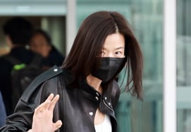 チョン・ジヒョン 『行ってきます』' [★写真]